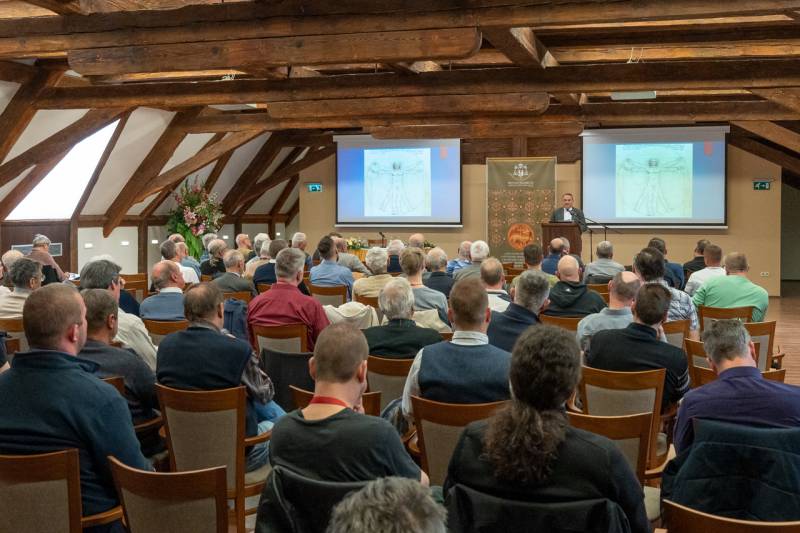 2025_03_21_ferfitalalkozo pecs_42.jpg